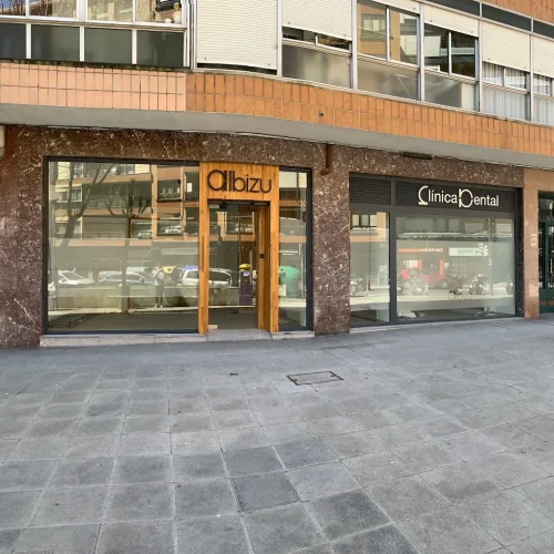 Clínica dental en Santutxu